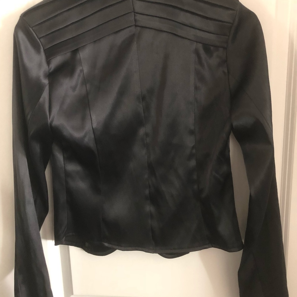 Satin jacket - Picture 2 of 3